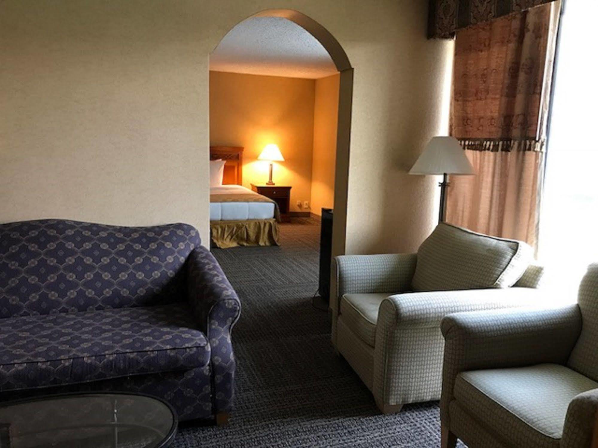 Gateway Hotel Dallas Park Central Bagian luar foto